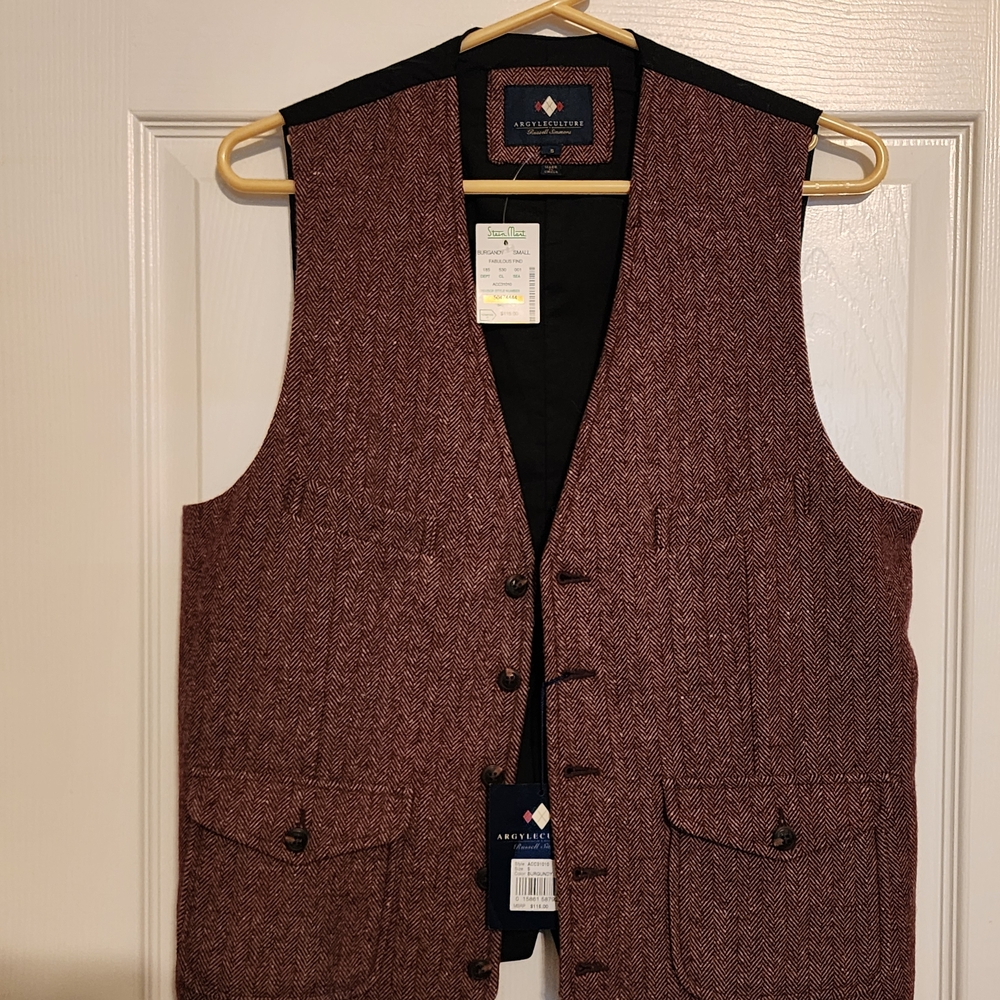 Argyleculture Herringbone Wool Vest - Brick Red